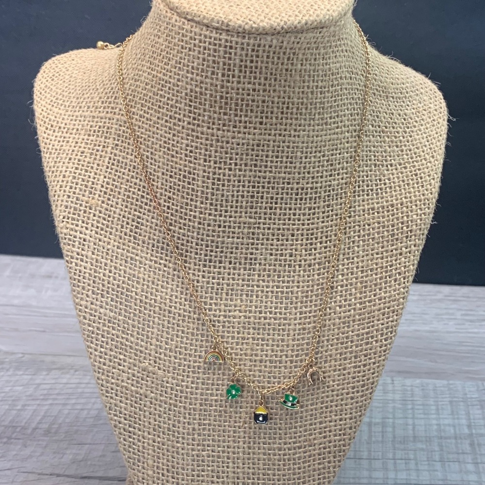 St Patricks Day Charm Necklace Gold Tone Rainbow Clover Horseshoe 16-19" 5499